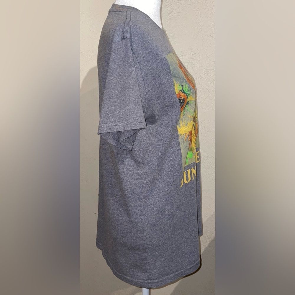 Mighty Fine Womens Size M Vincent Van Gogh Sunflowers T Shirt Tournesols Graphic - Picture 6 of 10